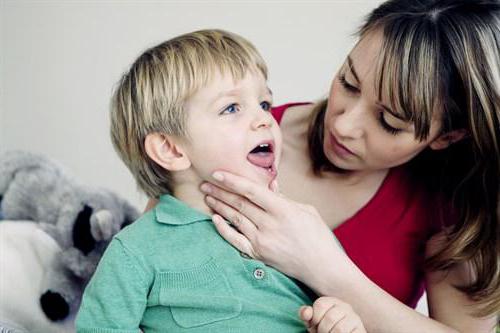 у ребенка часто болит горло что делать