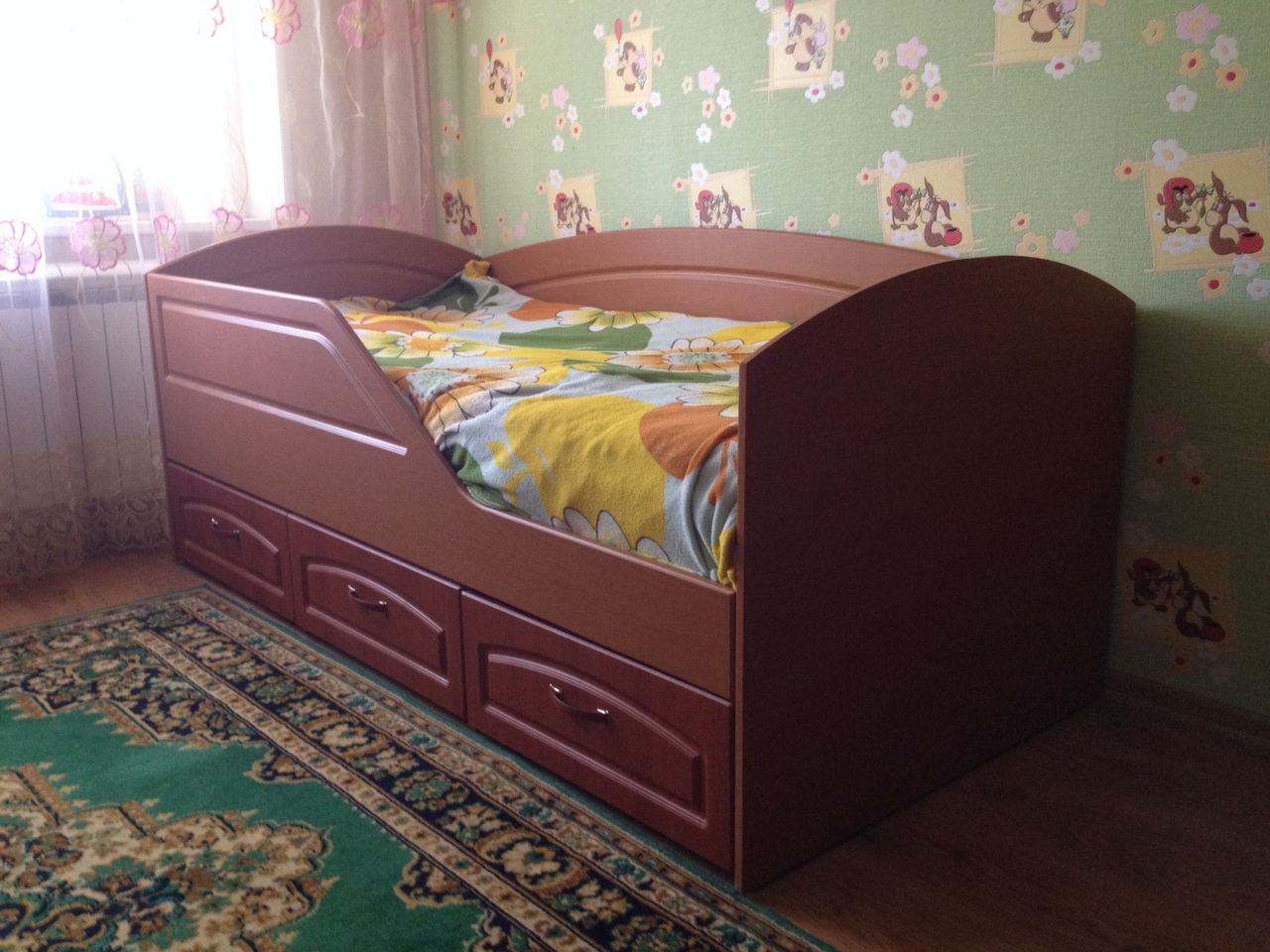 Кровать от 3 лет из МДФ с бортиками