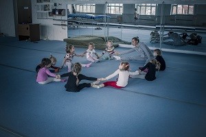 Гимнастика для детей от 4 до 5 лет в Минске, детские секции и кружки, спортивные занятия
