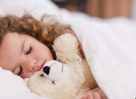 Комаровский - Как уложить ребенка спать за 5 минут: как отучить от укачивания перед сном