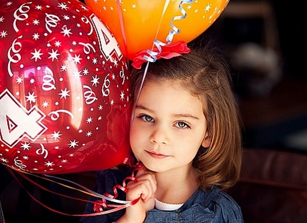 Какой подарок сделать девочке на 4 года? Фото с сайта teddyclub.org