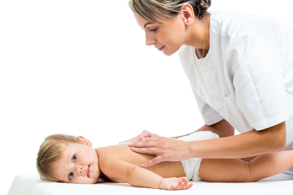 Лечение артрита у детей - массаж