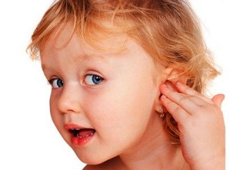 При каких заболеваниях детям назначают Отипакс - ушные капли