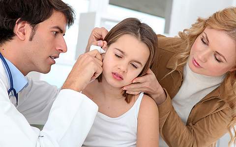 Лечение отита уха у детей